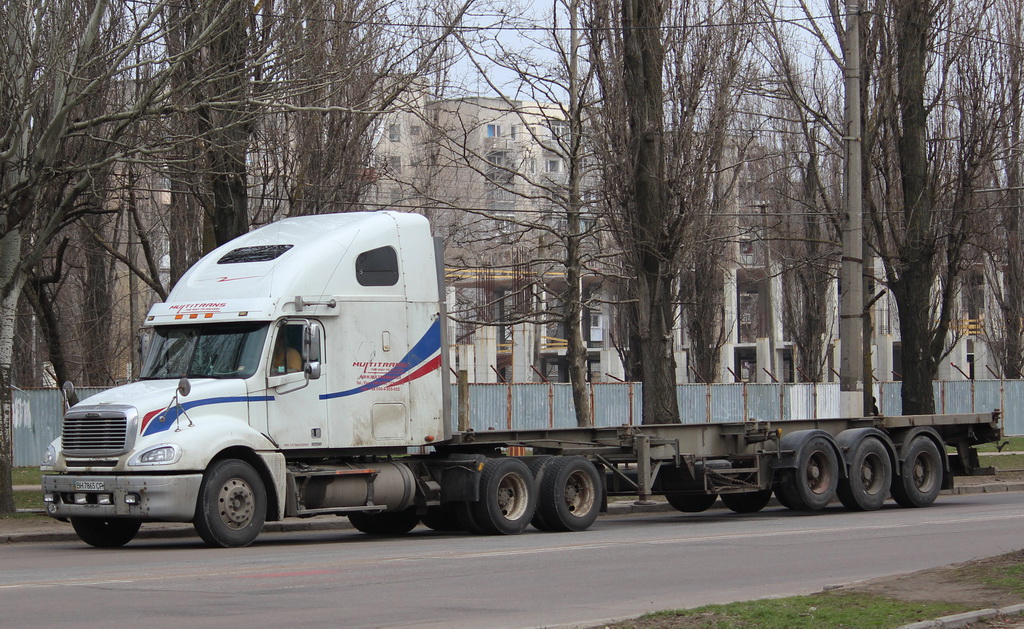 Одесская область, № ВН 7865 СР — Freightliner Columbia