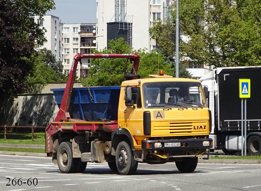 Словакия, № MI-632AB — LIAZ 300