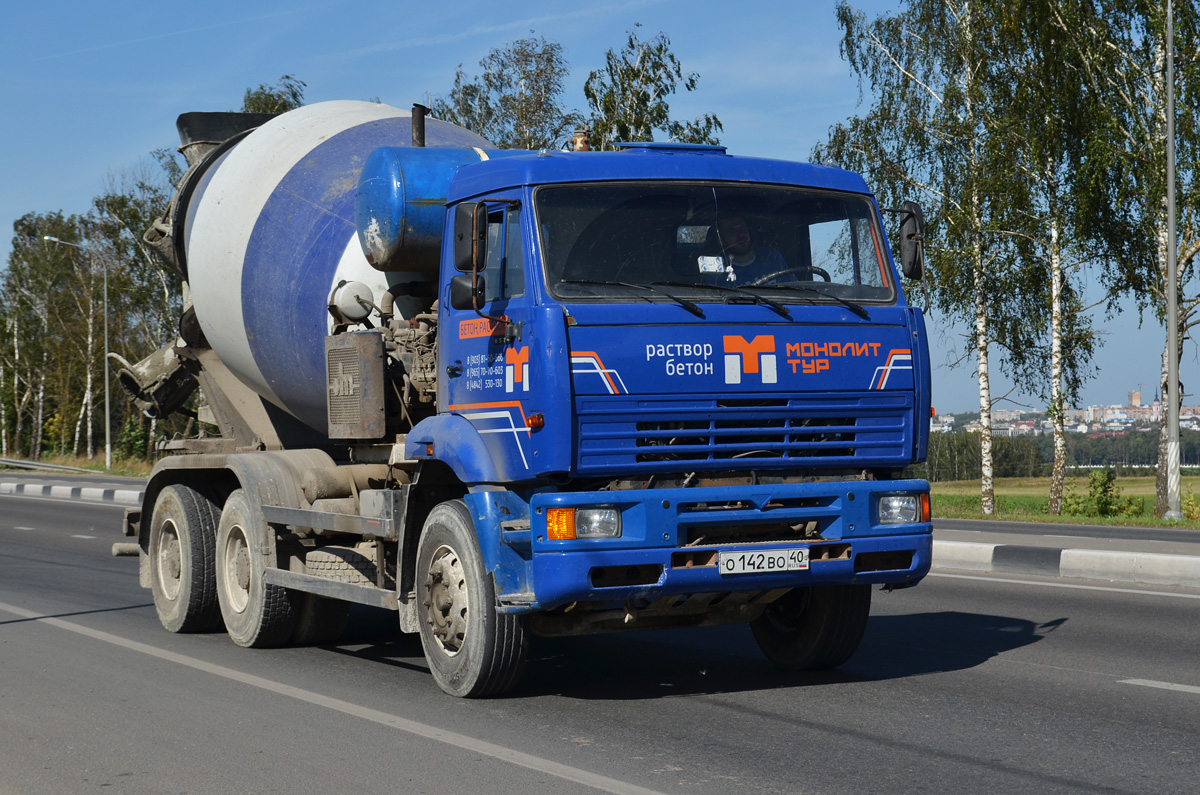 Калужская область, № О 142 ВО 40 — КамАЗ-6520-61