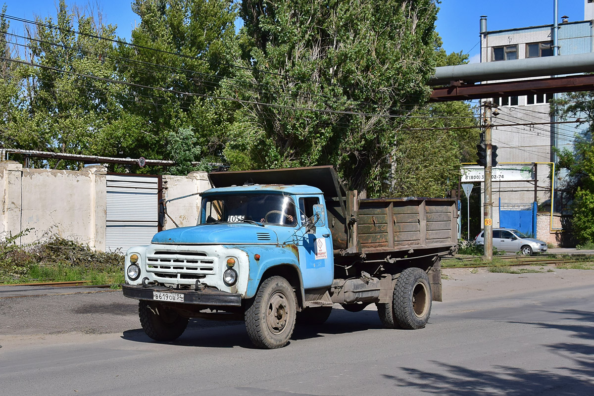 Волгоградская область, № 1055 — ЗИЛ-495710