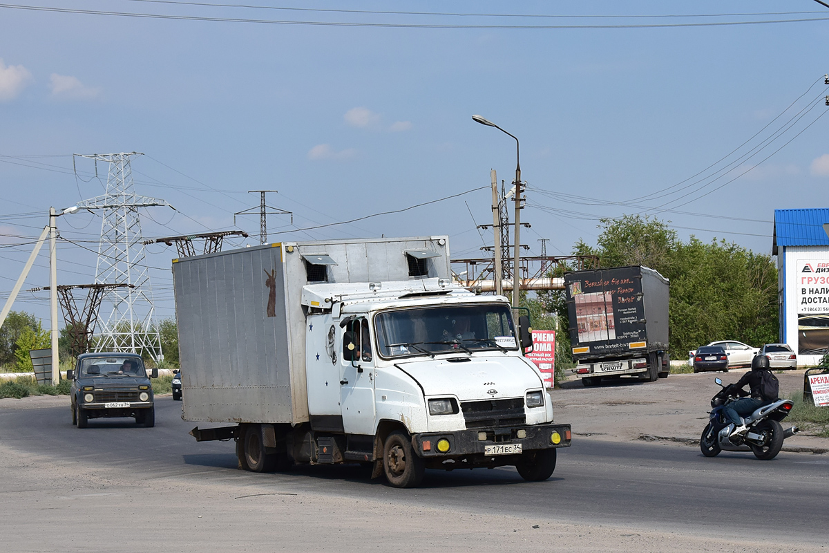 Волгоградская область, № Р 171 ЕС 34 — ЗИЛ-5301ГА "Бычок"