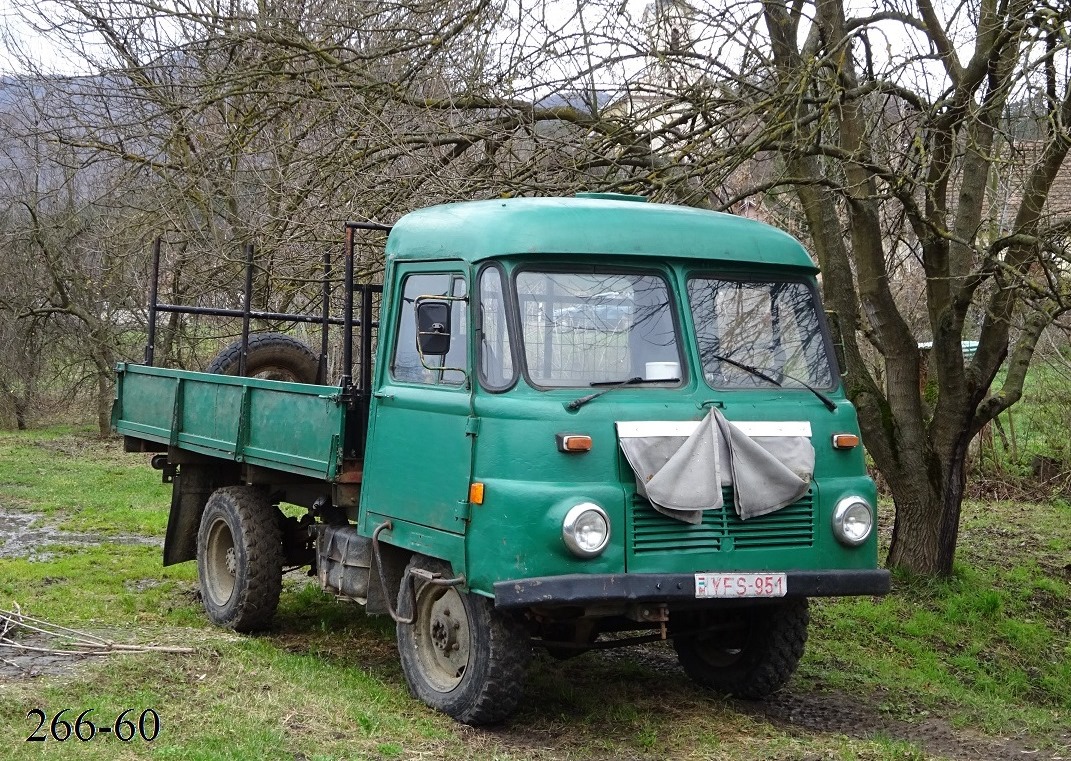 Венгрия, № YFS-951 — Robur LD 2002A