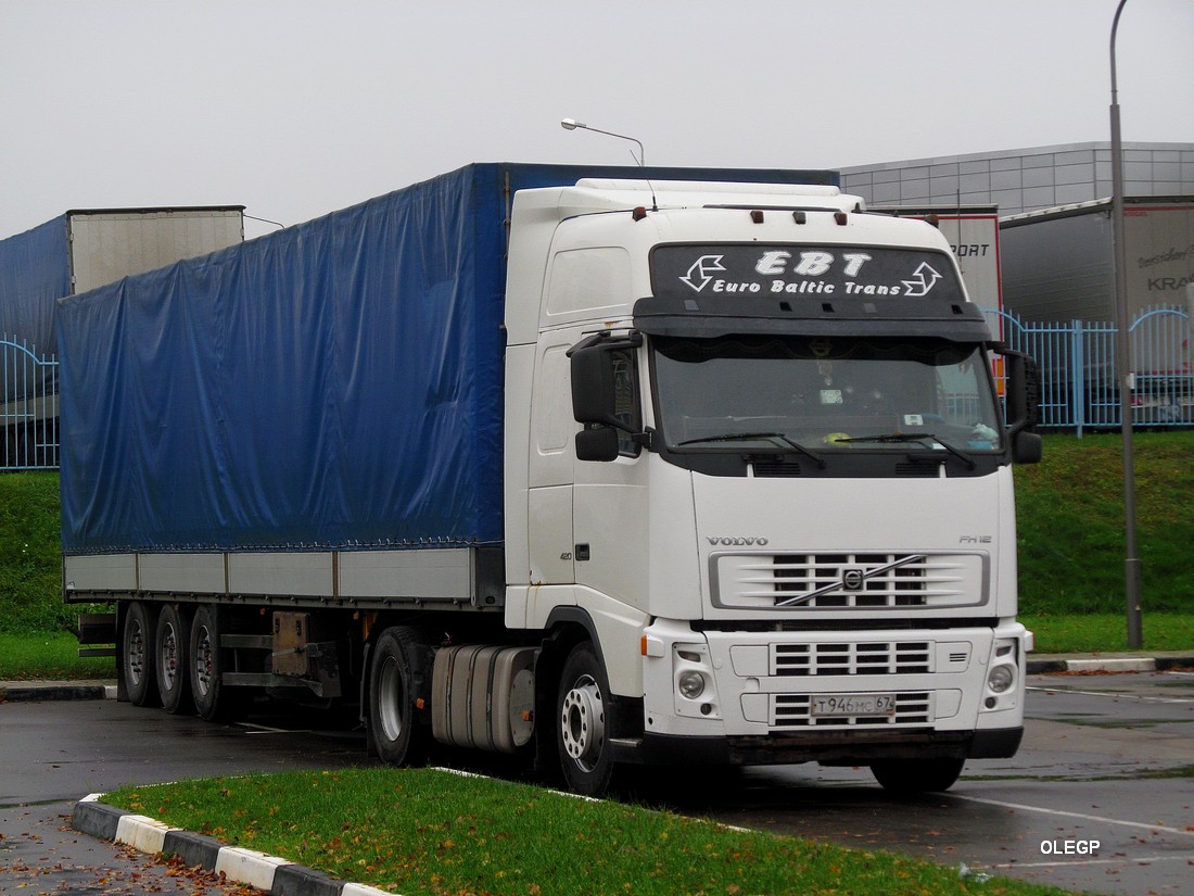 Смоленская область, № Т 946 МС 67 — Volvo ('2002) FH12.420