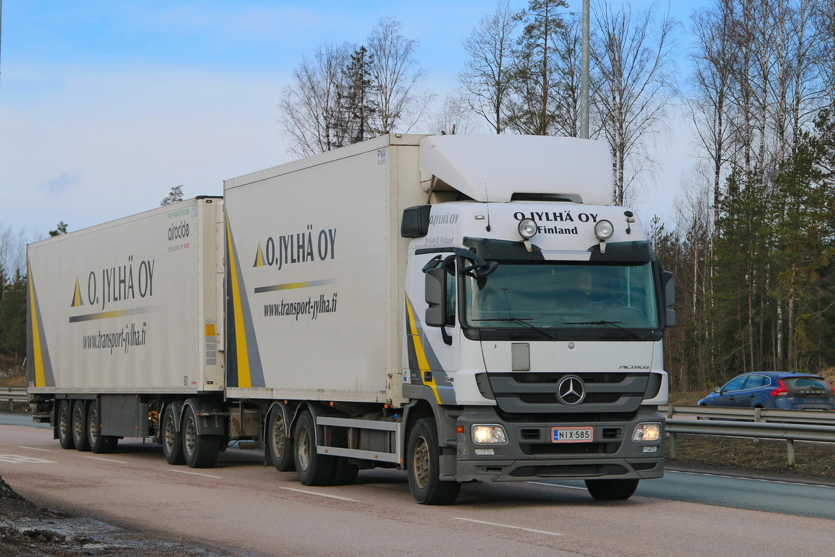 Финляндия, № NIX-585 — Mercedes-Benz Actros ('2009)