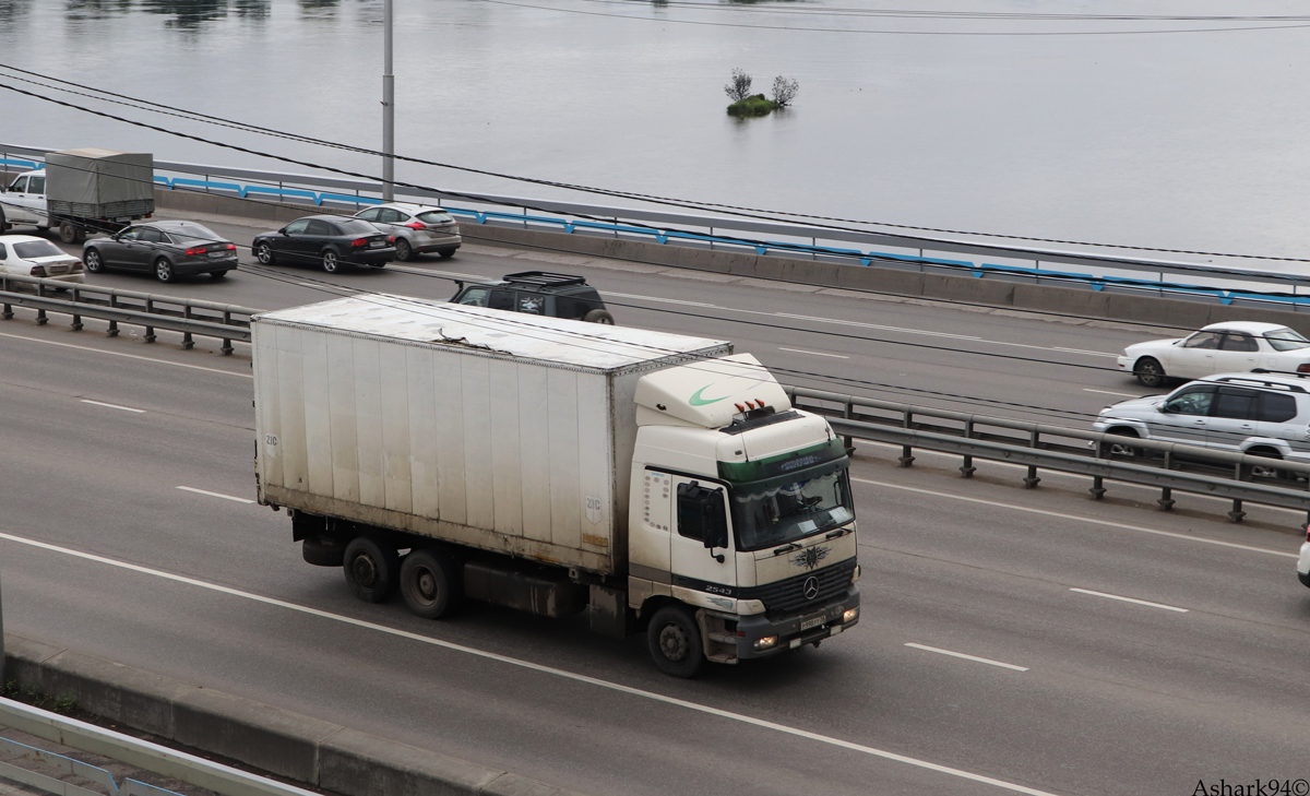 Красноярский край, № Р 998 РТ 38 — Mercedes-Benz Actros ('1997) 2543