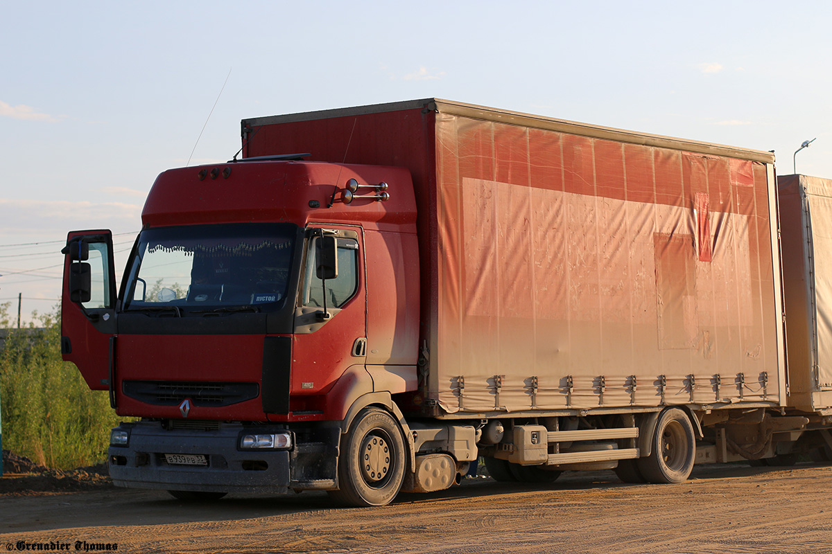 Владимирская область, № В 939 РВ 33 — Renault Premium ('1996)