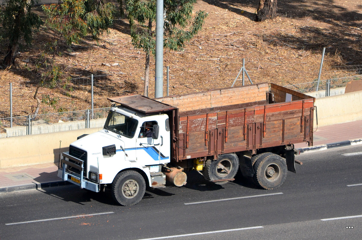 Израиль, № 35-104-58 — Volvo N10