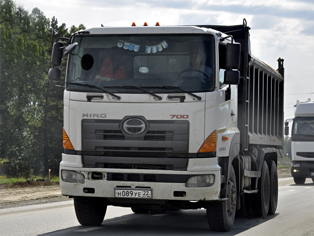 Алтайский край, № Н 089 УЕ 22 — Hino 700