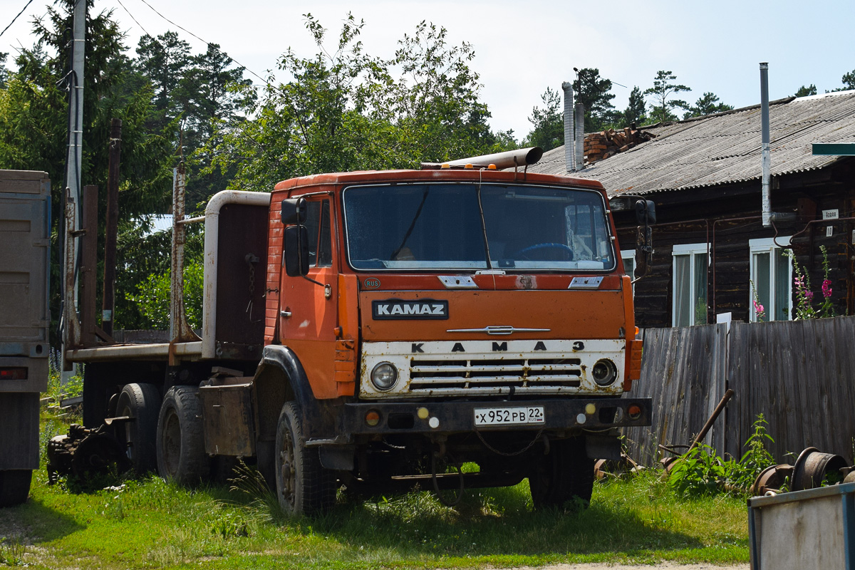 Алтайский край, № Х 952 РВ 22 — КамАЗ-5320