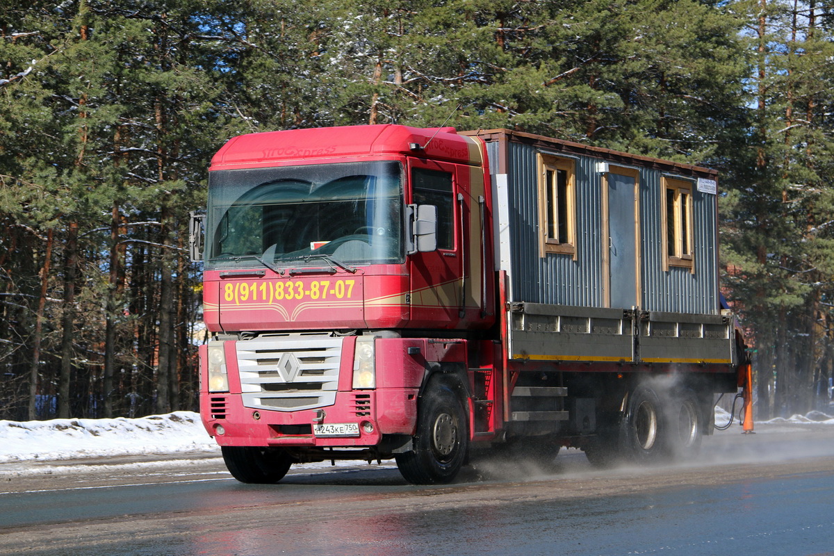 Московская область, № Н 243 КЕ 750 — Renault Magnum E-Tech ('2001)