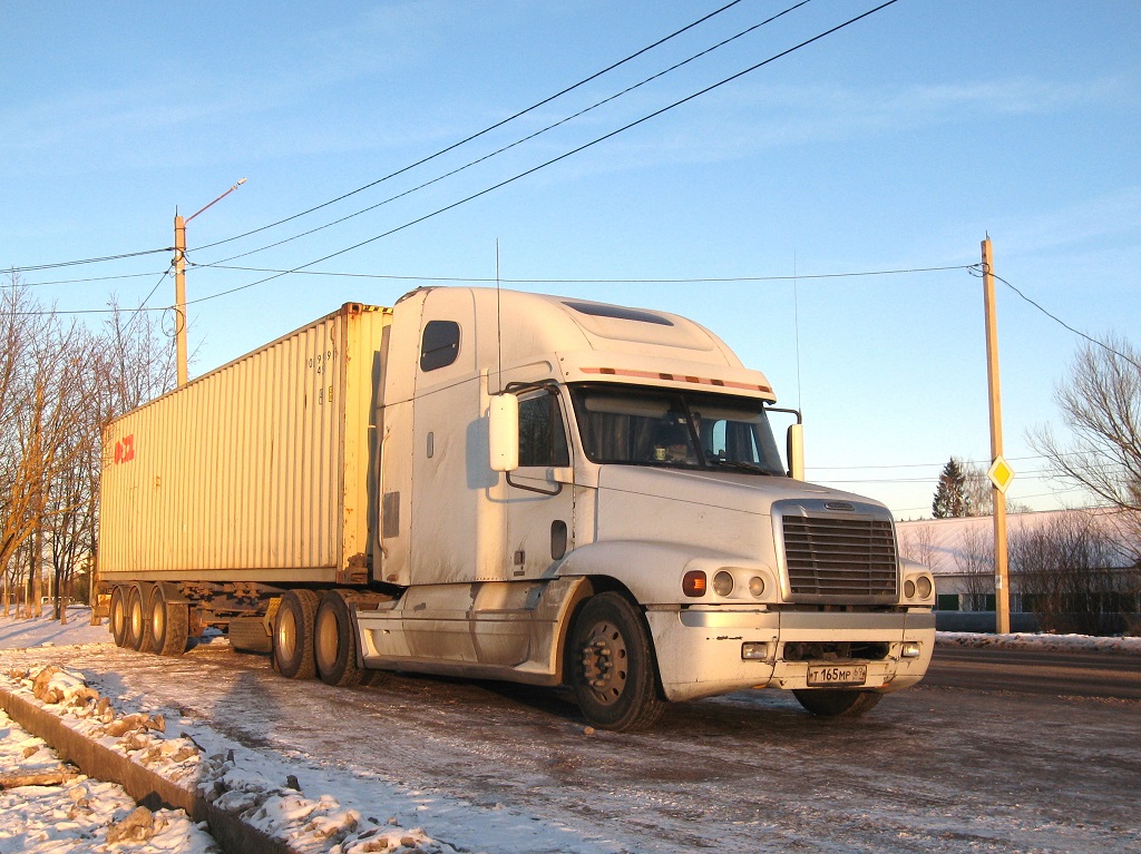 Тверская область, № Т 165 МР 69 — Freightliner Century Class