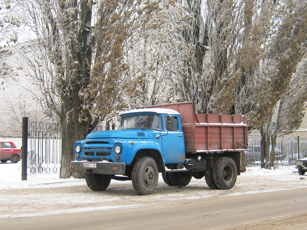 Луганская область, № В 885 ЕТ — ЗИЛ-495810