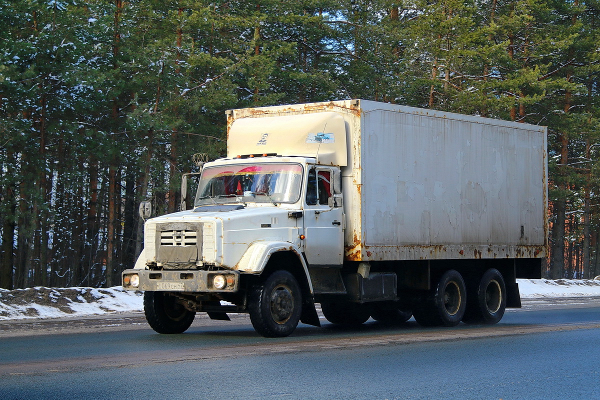 Ленинградская область, № С 069 СН 47 — ЗИЛ-133Г42