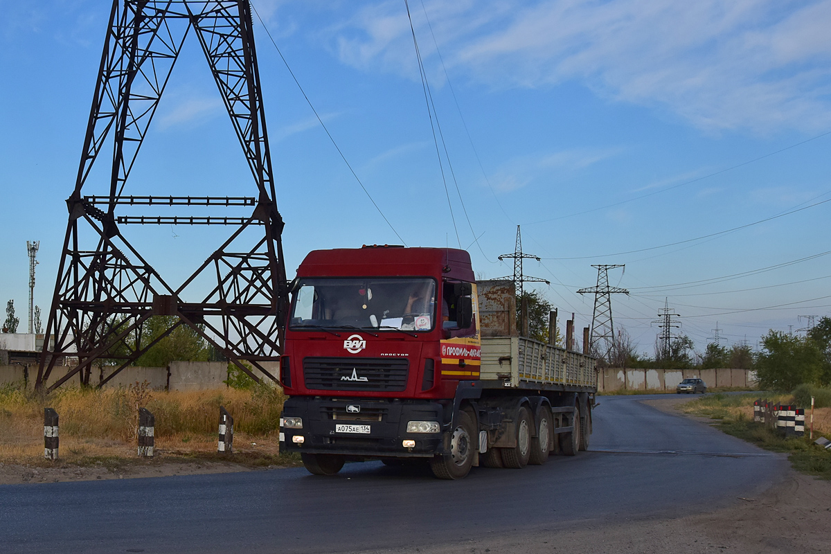 Волгоградская область, № А 075 АЕ 134 — МАЗ-6430B7