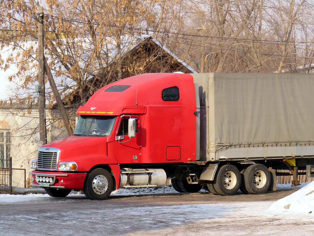 Приморский край, № К 092 НУ 125 — Freightliner Century Class