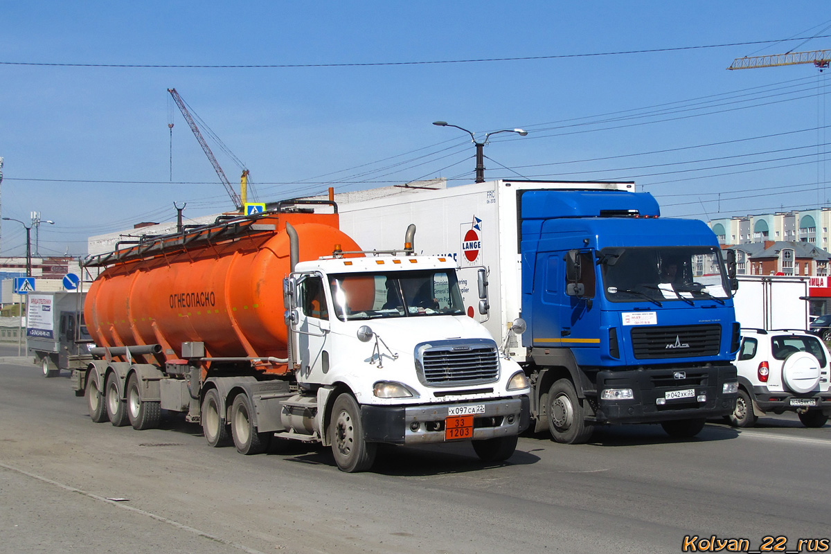 Алтайский край, № Х 097 СА 22 — Freightliner Columbia