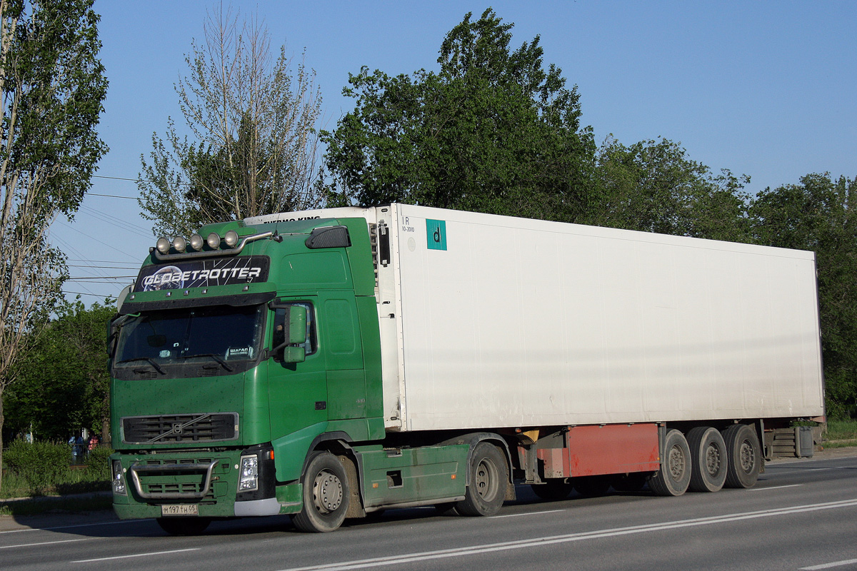 Дагестан, № М 197 ТН 05 — Volvo ('2002) FH12.440