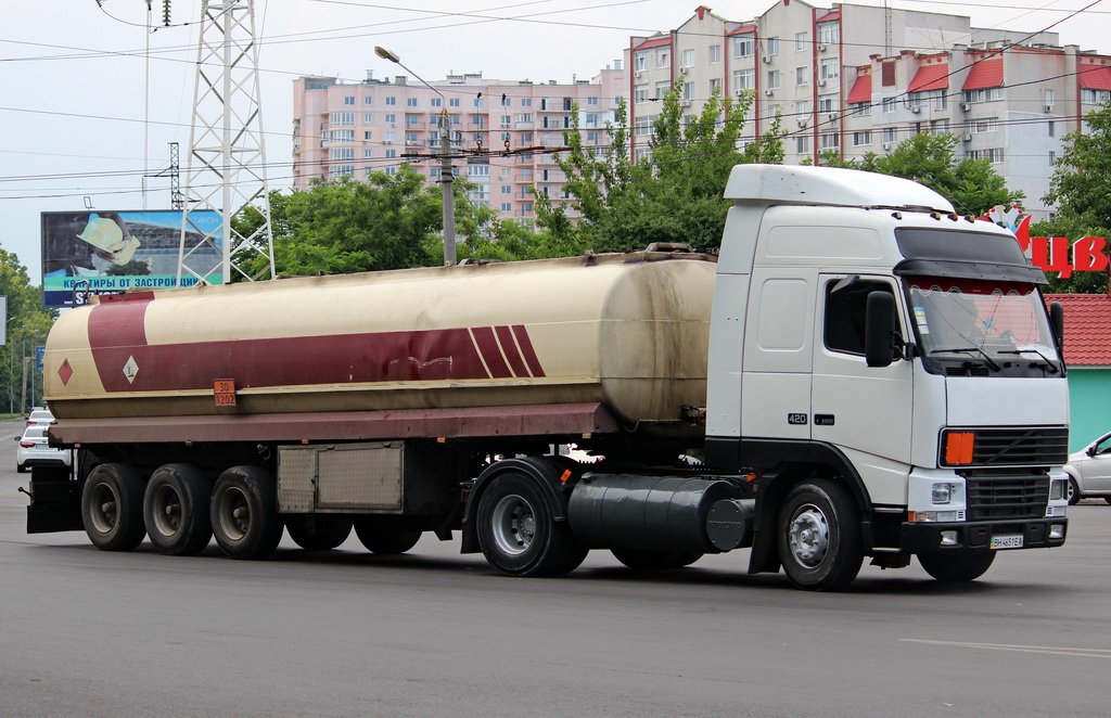 Одесская область, № ВН 4651 ЕА — Volvo ('1993) FH12.420