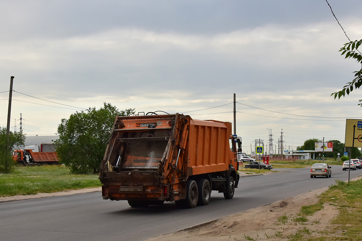 Волгоградская область, № К 953 МВ 197 — Mercedes-Benz SK 2524