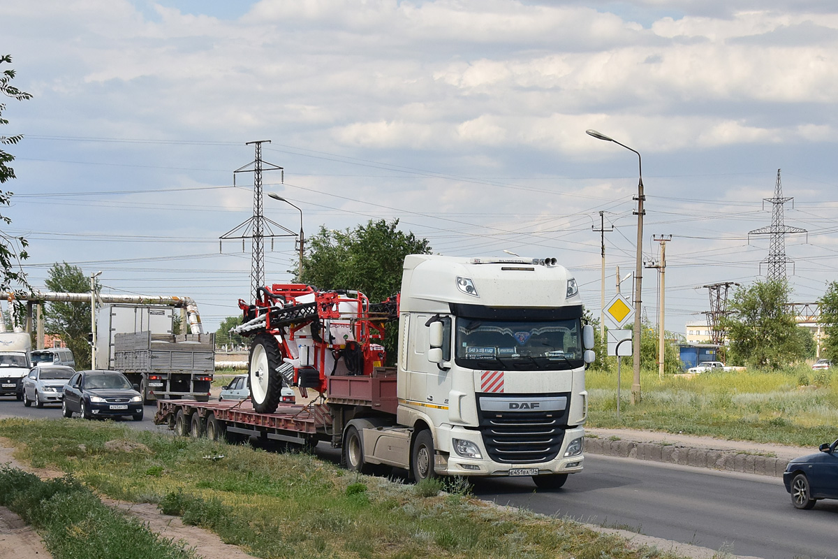 Волгоградская область, № Е 451 ВА 134 — DAF XF Euro6 FT