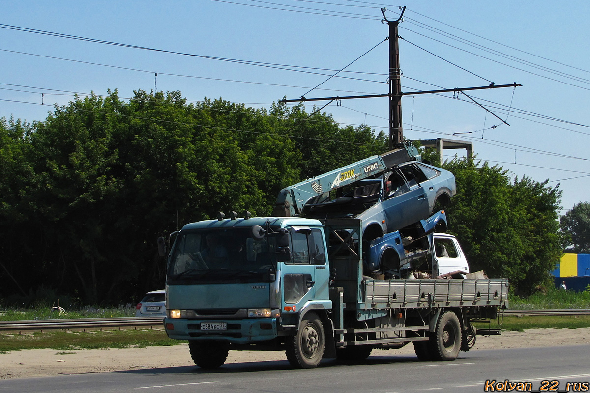 Алтайский край, № Е 884 КС 22 — Nissan Diesel (общая модель)