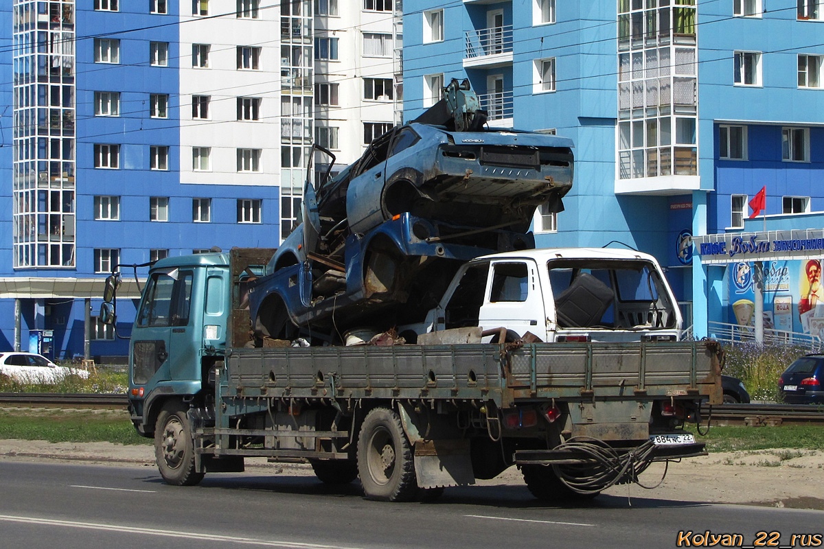 Алтайский край, № Е 884 КС 22 — Nissan Diesel (общая модель)