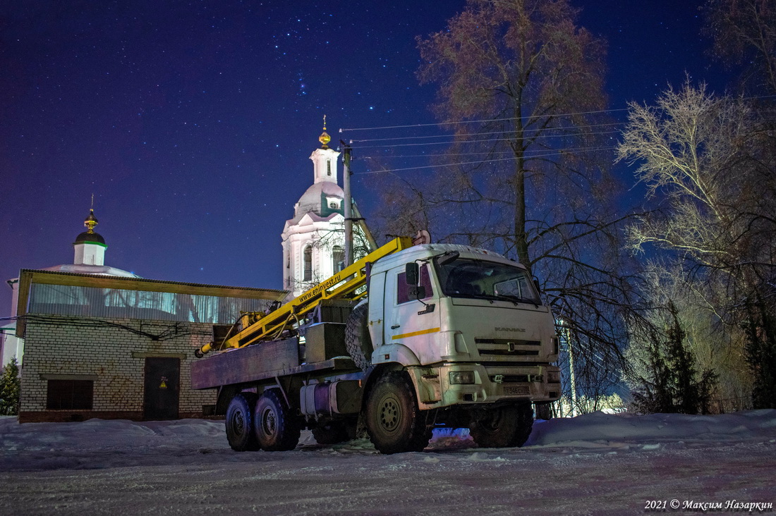 Тюменская область, № Т 346 СУ 72 — КамАЗ-43118 (общая модель)