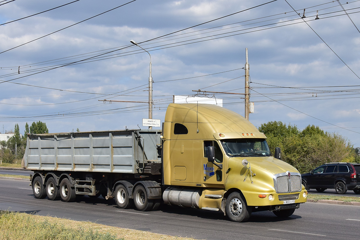 Астраханская область, № С 803 СС 61 — Kenworth T2000