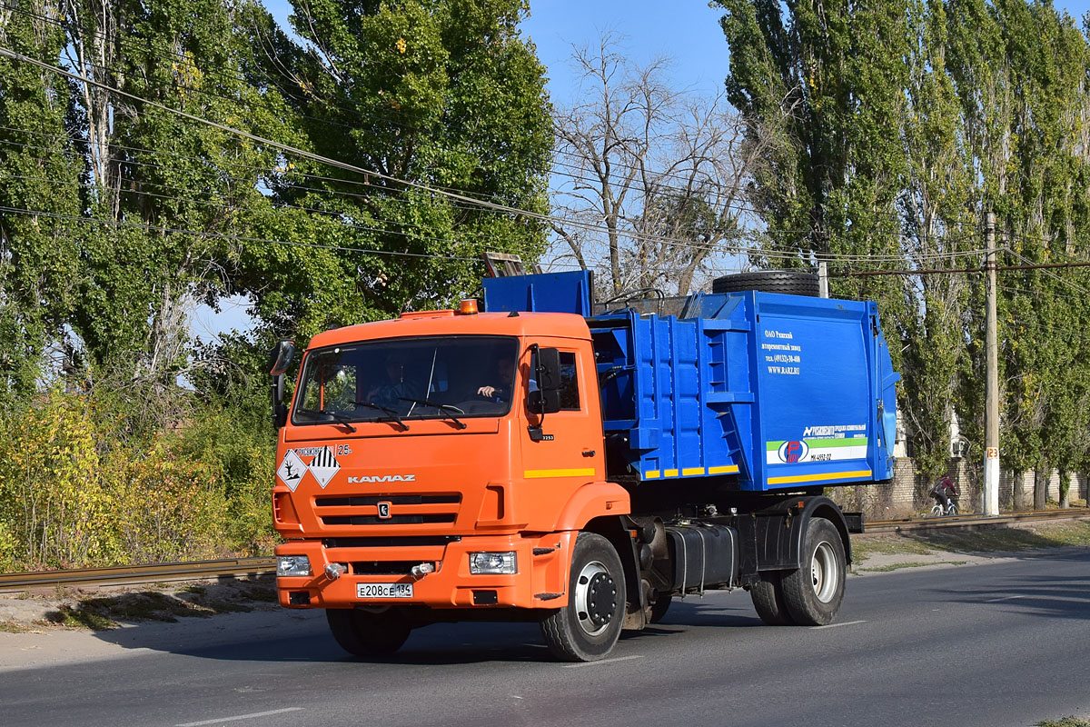 Волгоградская область, № Е 208 СЕ 134 — КамАЗ-43253-G5