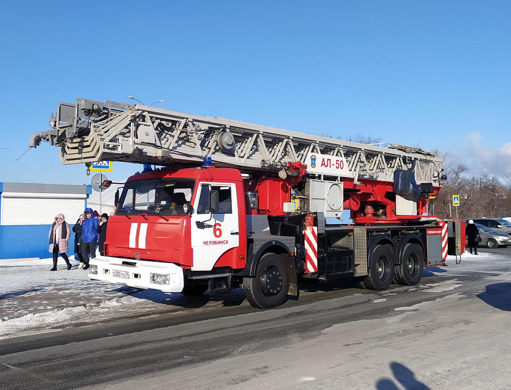 Челябинская область, № О 200 ТО 74 — КамАЗ-65115 (общая модель)