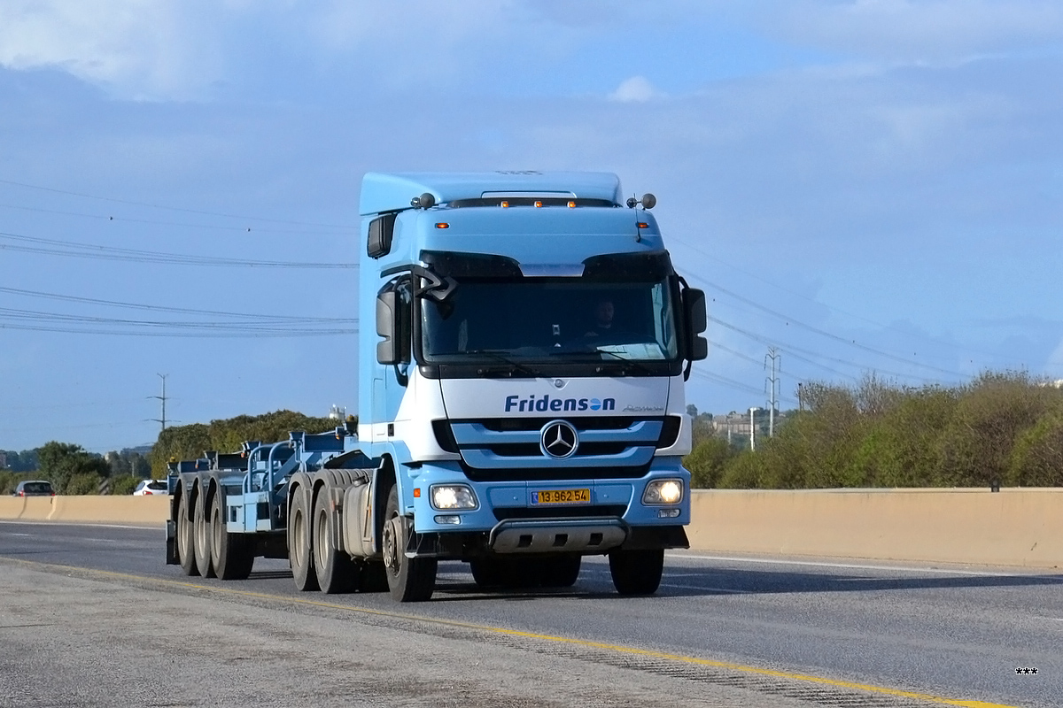 Израиль, № 13-962-54 — Mercedes-Benz Actros ('2009)