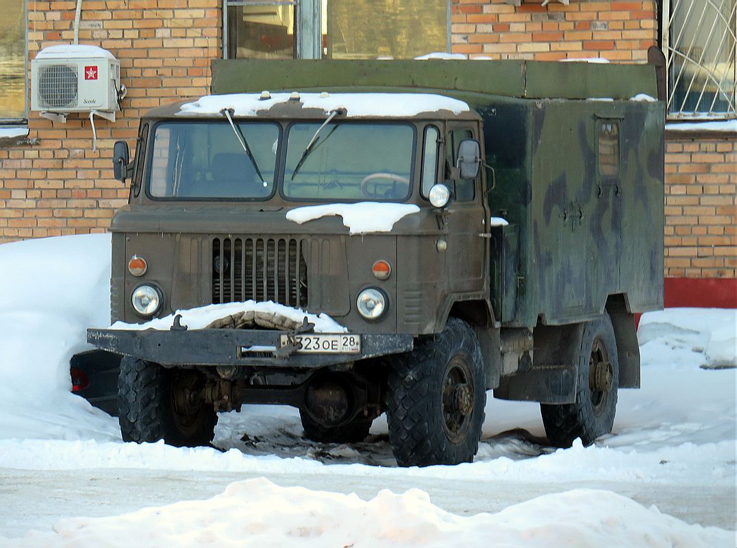 Амурская область, № В 323 ОЕ 28 — ГАЗ-66-05