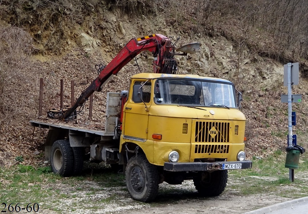 Венгрия, № MZX-670 — IFA W50L/L