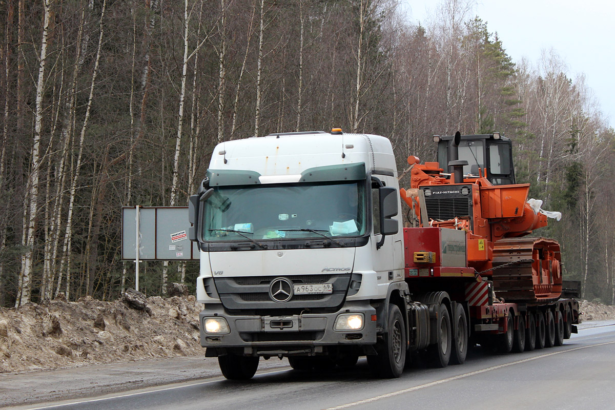 Тверская область, № А 963 ОС 69 — Mercedes-Benz Actros ('2009)