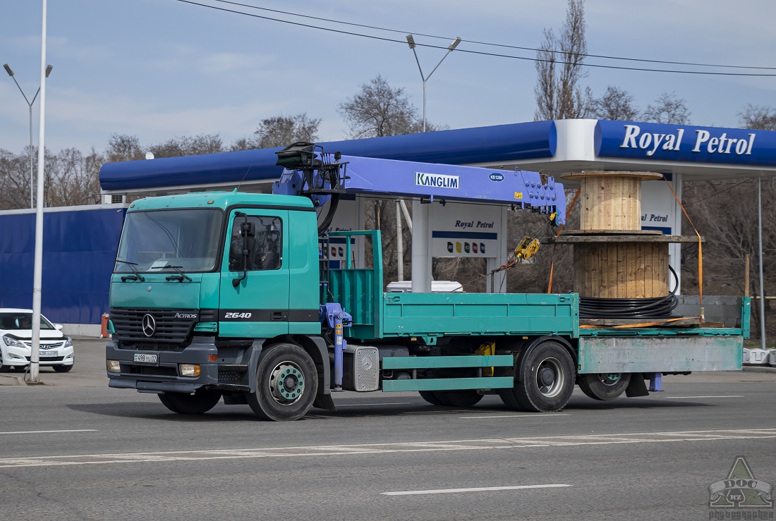 Алматы, № 498 YU 02 — Mercedes-Benz Actros ('1997) 2640