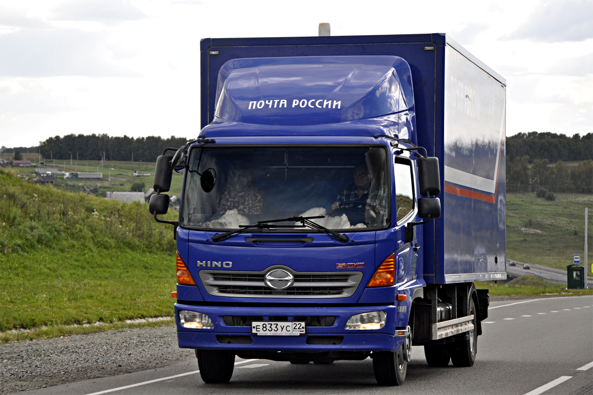 Алтайский край, № Е 833 УС 22 — Hino 500