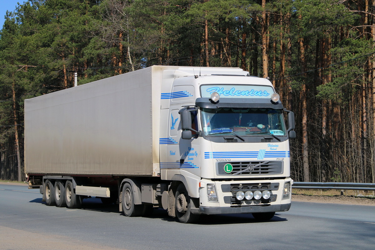 Санкт-Петербург, № Х 186 ОВ 98 — Volvo ('2002) FH12.460