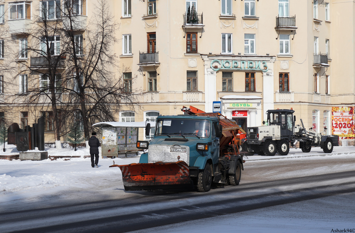 Красноярский край, № К 695 АХ 124 — ЗИЛ-433362