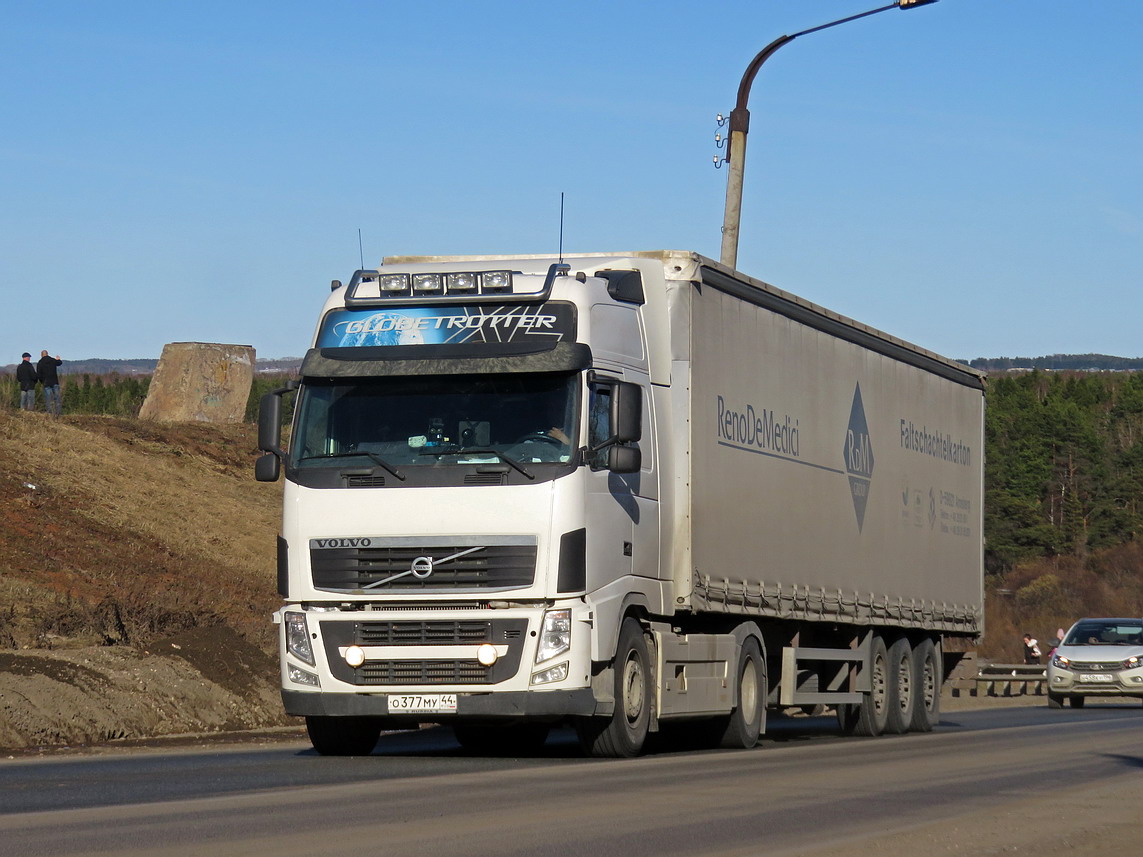 Костромская область, № О 877 МУ 44 — Volvo ('2008) FH.460