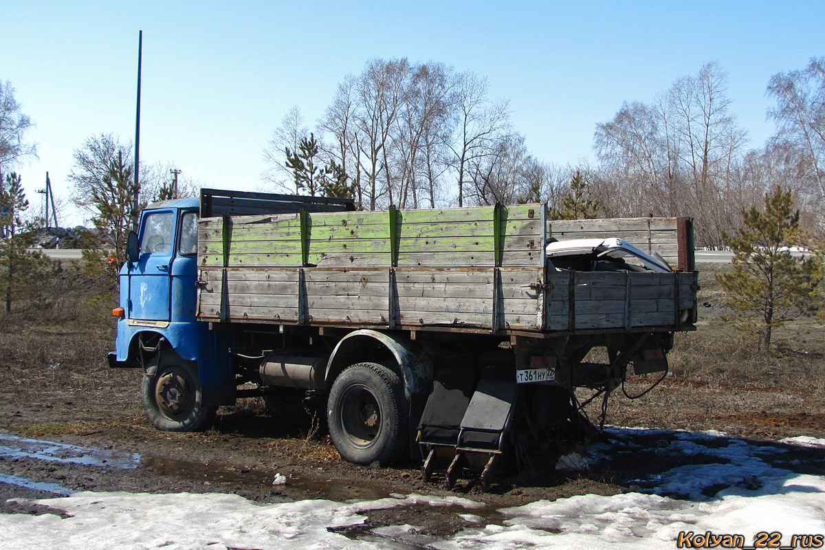 Алтайский край, № Т 361 НУ 22 — IFA W50L