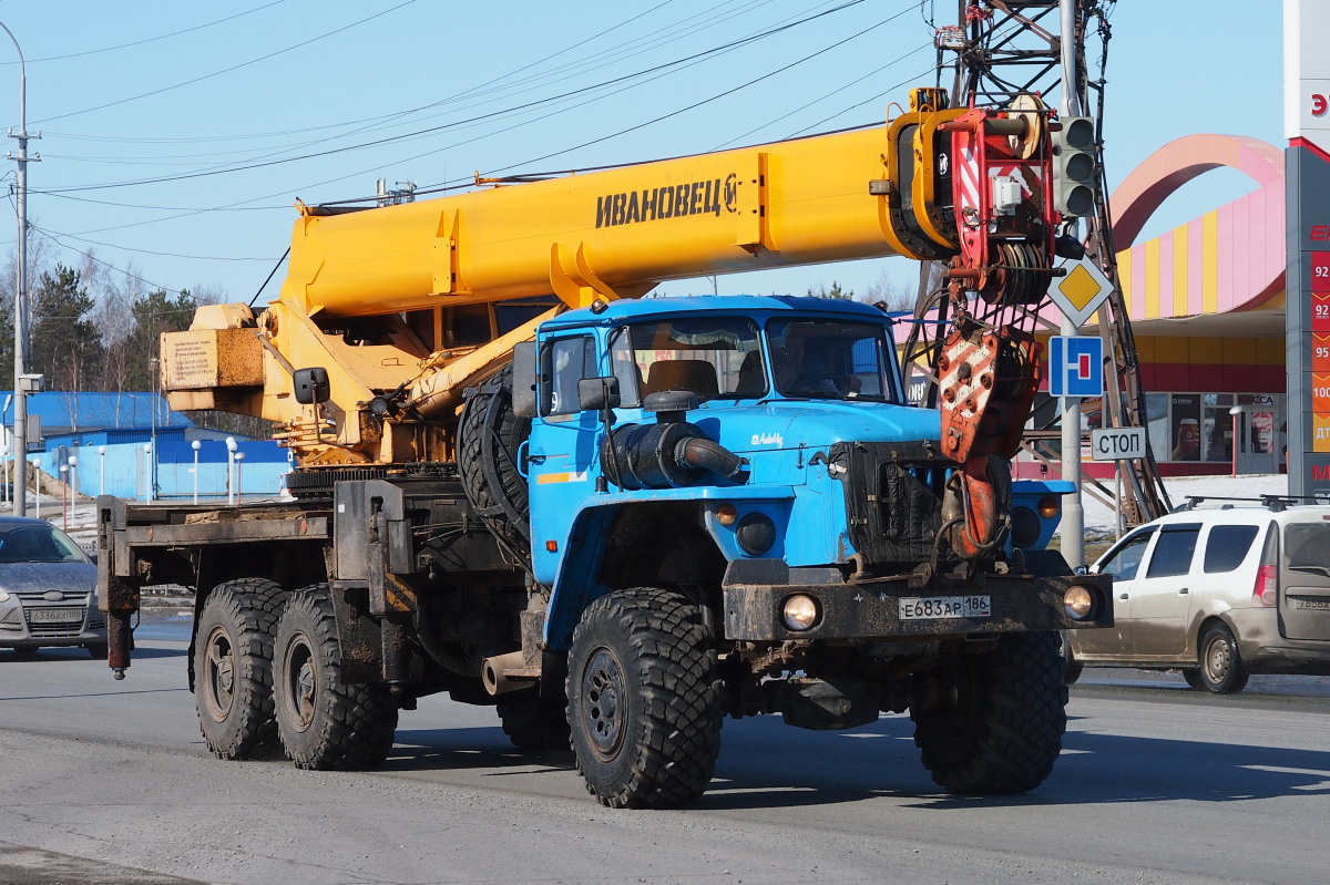 Ханты-Мансийский автоном.округ, № Е 683 АР 186 — Урал-4320-70