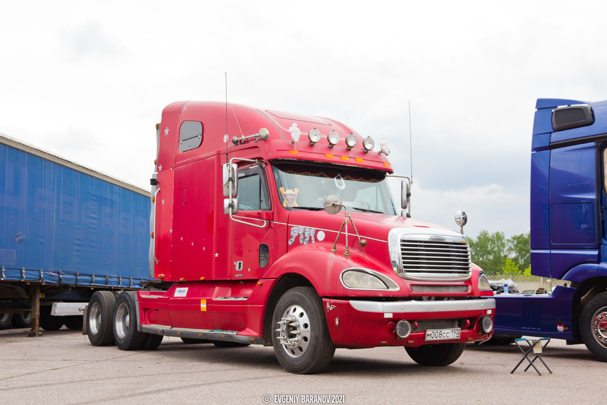 Московская область, № М 008 СС 190 — Freightliner Columbia; Московская область — Фестиваль Truckfest 2021 — май