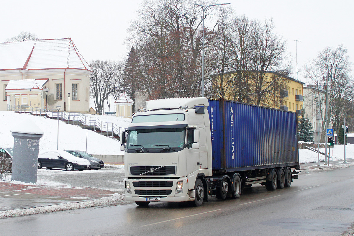 Литва, № LPY 450 — Volvo ('2002) FH12.420