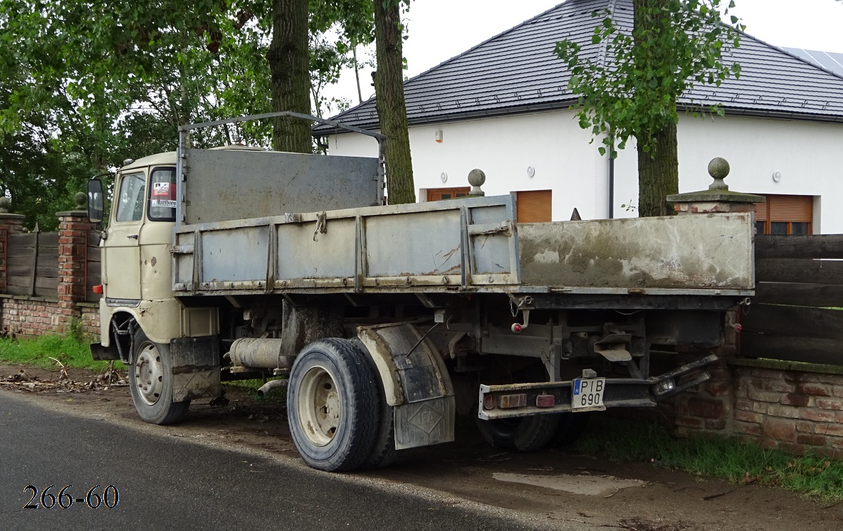 Венгрия, № PIB-690 — IFA W50L