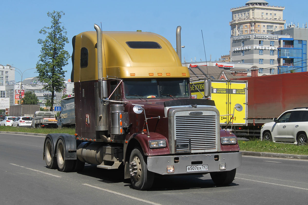 Москва, № В 507 ЕХ 797 — Freightliner FLD 132 Classic XL