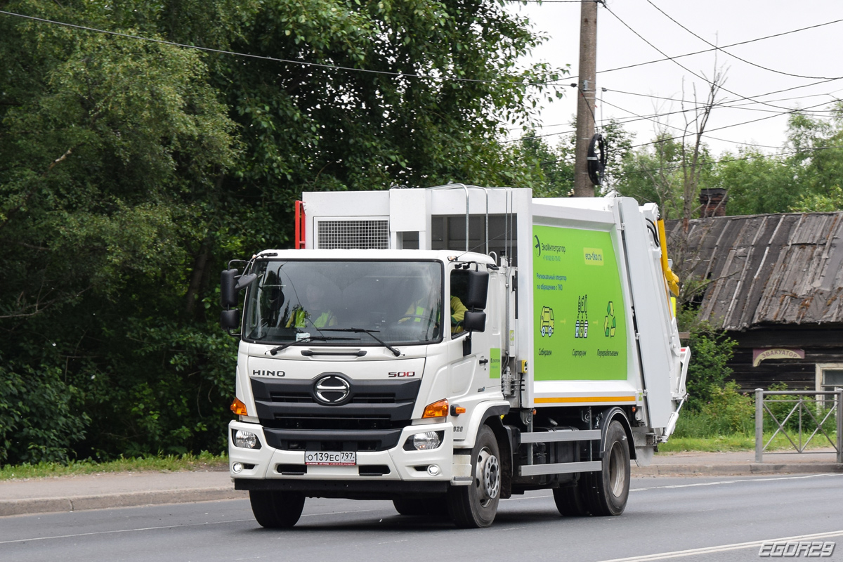 Архангельская область, № О 139 ЕС 797 — Hino 500