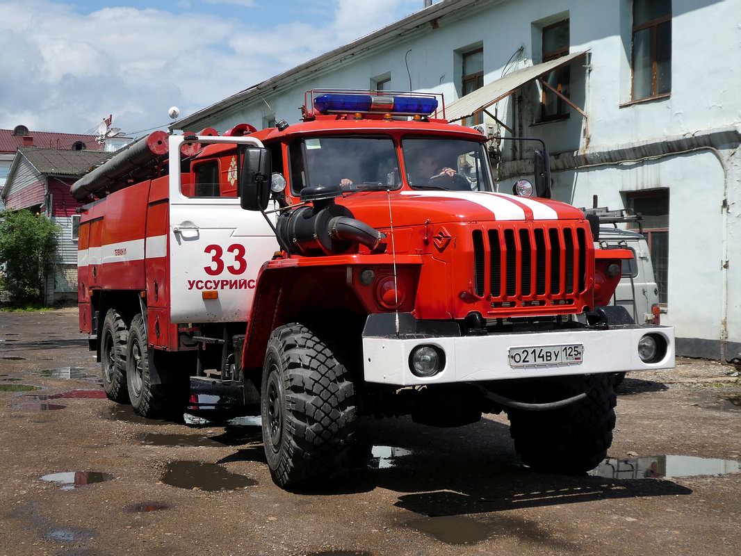 Приморский край, № О 214 ВУ 125 — Урал-4320-40