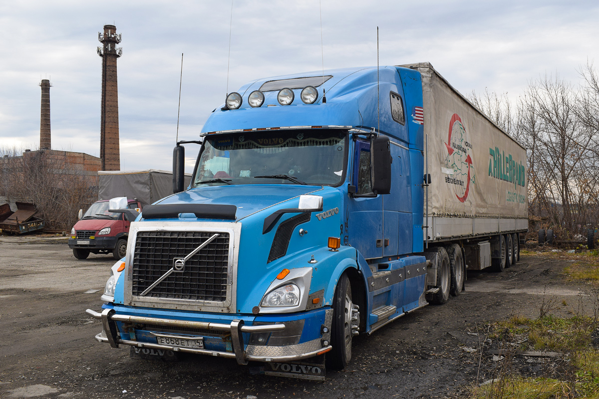 Саха (Якутия), № Е 868 ЕТ 14 — Volvo VNL670