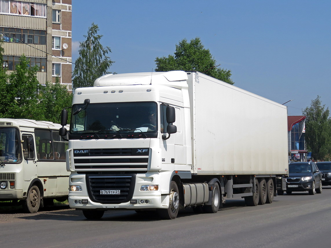 Чувашия, № Е 769 ТР 21 — DAF XF105 FT