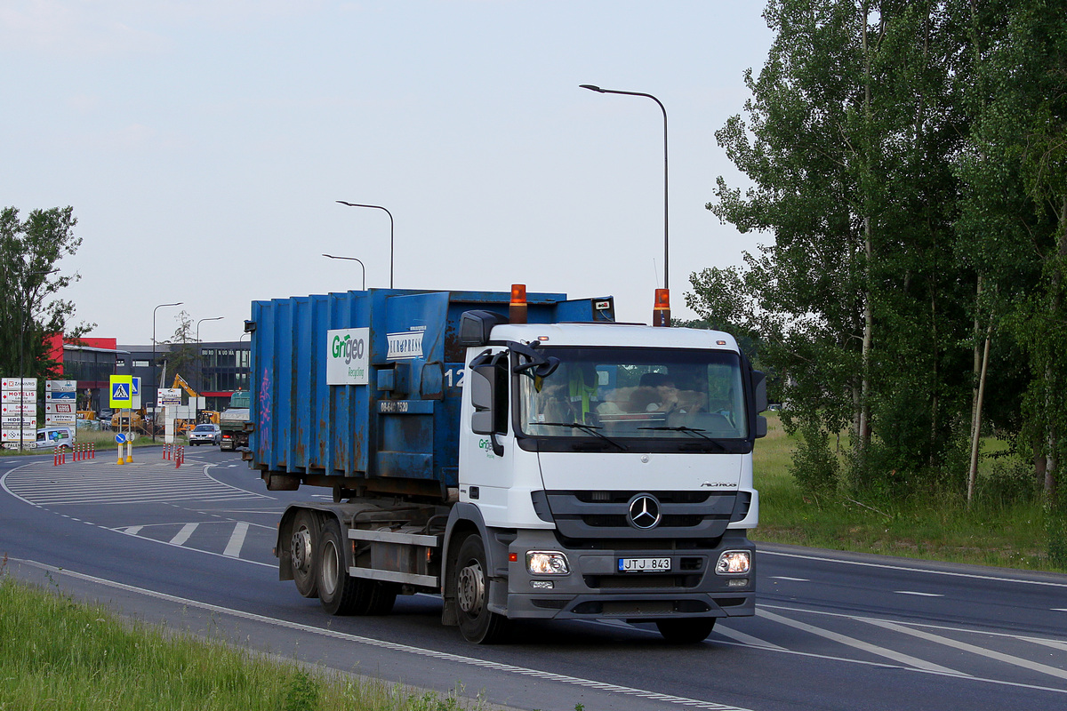 Литва, № JTJ 843 — Mercedes-Benz Actros ('2009)